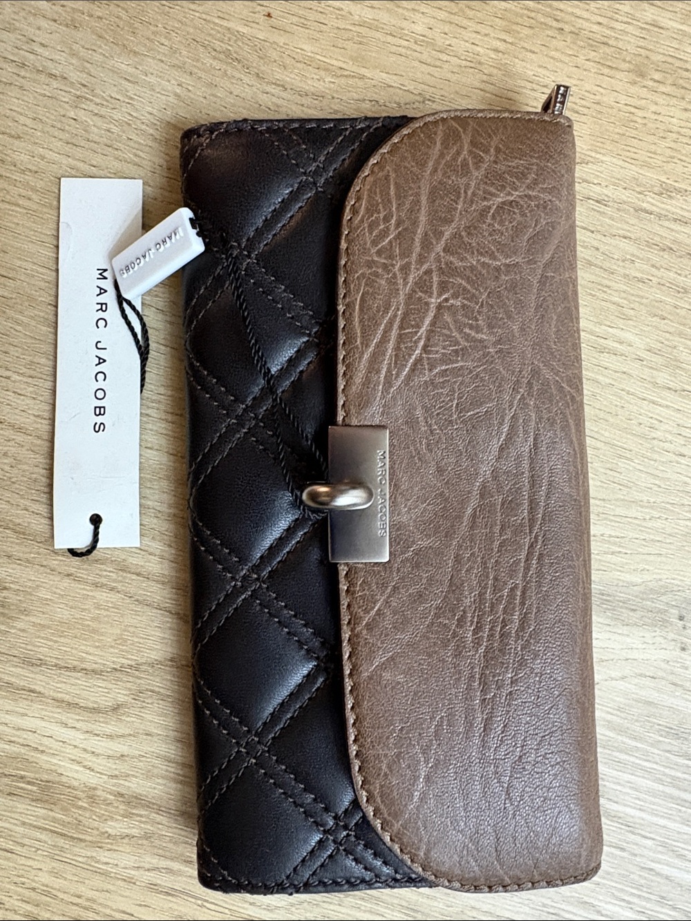 Marc Jacobs Continental Wallet